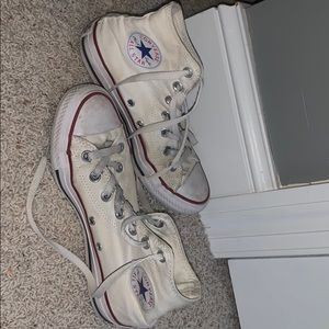 White converse’s